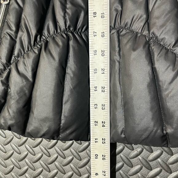 GUESS Quilted Shiny Black Puffer‎ Jacket Womans Size Large - Picture 7 of 7